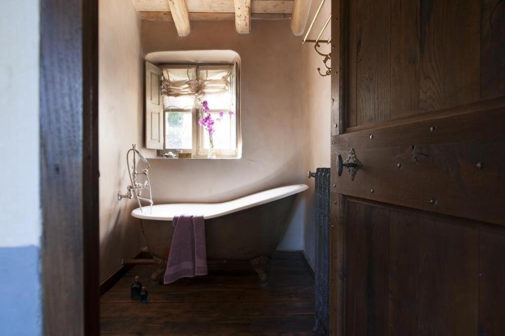 Le Hameau De Saparale 萨尔泰纳 外观 照片