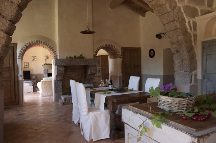 Le Hameau De Saparale 萨尔泰纳 外观 照片