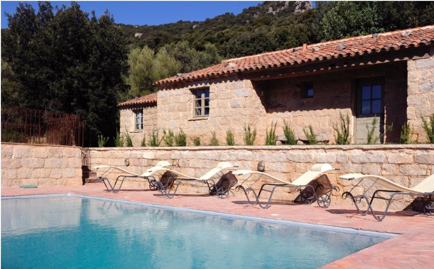 Le Hameau De Saparale 萨尔泰纳 外观 照片